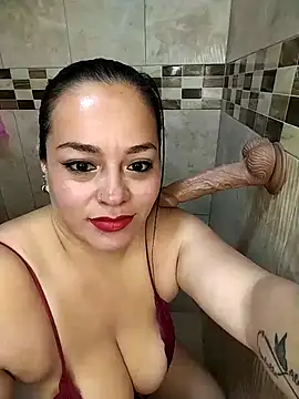 Snapshot of emily_sweet13 chatting on 1, 11, 2025 emily sweet13 online show from 1, 11, 2025