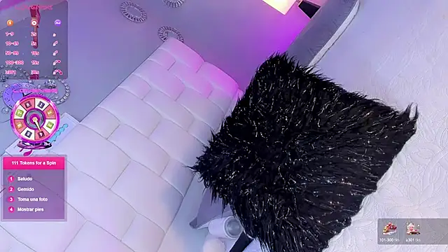 ValentinaMarinn online show from 25, 1, 2025