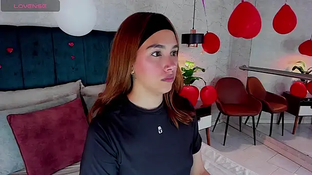 AdeleAndersonn online show from 18, 2, 2026