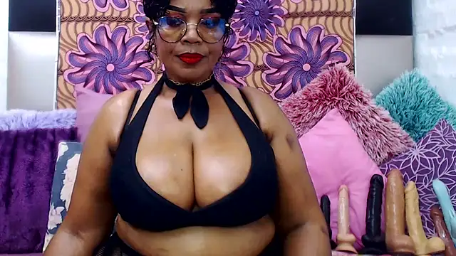 MATURExxxASS online show from 12, 11, 2025