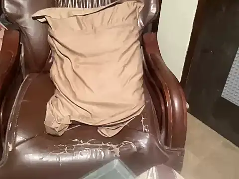 yourhero3466 online show from 15, 10, 2025