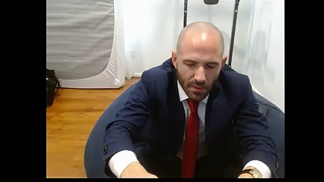 Snapshot of TheNakedPreacher chatting on 19, 12, 2025 TheNakedPreacher online show from 19, 12, 2025