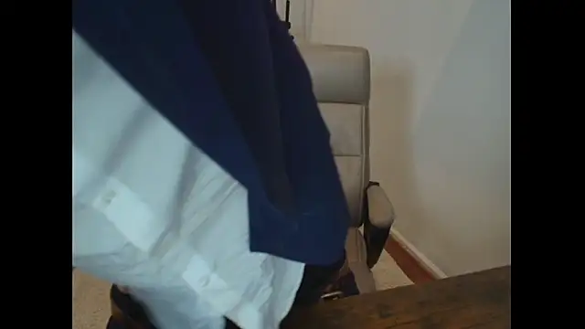 Snapshot of TheNakedPreacher chatting on 18, 2, 2026 TheNakedPreacher online show from 18, 2, 2026