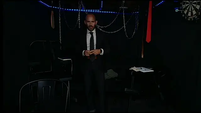 Snapshot of TheNakedPreacher chatting on 13, 4, 2026 TheNakedPreacher online show from 13, 4, 2026