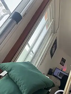 AlaskaLover online show from 9, 4, 2026