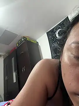 Snapshot of angela_angels_ chatting on 2, 2, 2025 angela angels online show from 2, 2, 2025