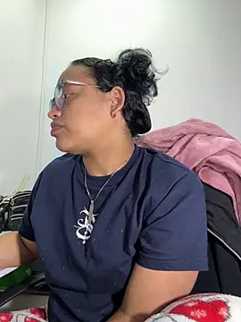 angela angels  online show from 25, 10, 2025