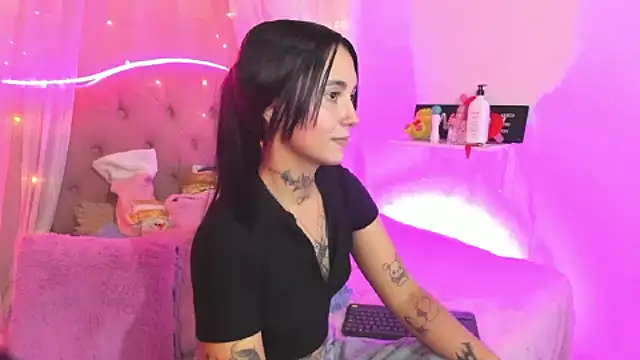  Mia  9 online show from 18, 2, 2025
