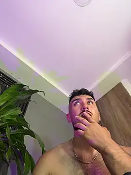 Snapshot of Zionmattis chatting on 8, 3, 2026 Zionmattis online show from 8, 3, 2026