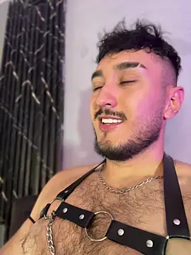 Snapshot of Zionmattis chatting on 8, 4, 2026 Zionmattis online show from 8, 4, 2026