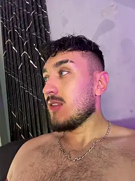 Snapshot of Zionmattis chatting on 10, 4, 2026 Zionmattis online show from 10, 4, 2026