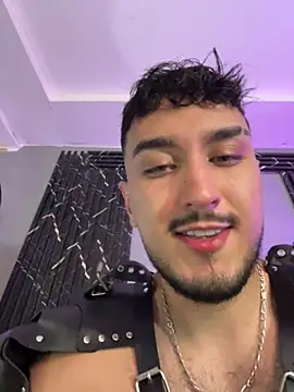 Snapshot of Zionmattis chatting on 25, 4, 2026 Zionmattis online show from 25, 4, 2026