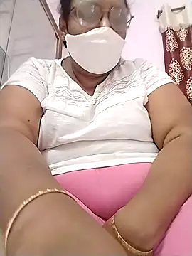 Snapshot of Pushpavathi_78 chatting on 20, 4, 2026 Pushpavathi 78 online show from 20, 4, 2026
