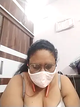 Snapshot of Pushpavathi_78 chatting on 7, 5, 2026 Pushpavathi 78 online show from 7, 5, 2026