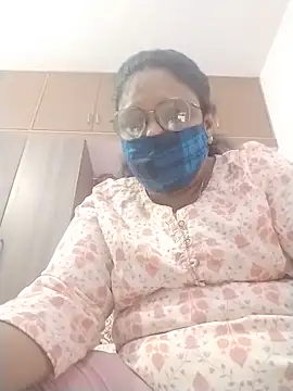 Snapshot of Pushpavathi_78 chatting on 27, 5, 2026 Pushpavathi 78 online show from 27, 5, 2026