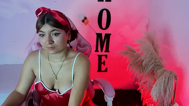 Snapshot of carolayrosse chatting on 12, 2, 2025 carolayrosse online show from 12, 2, 2025