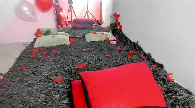 Snapshot of carolayrosse chatting on 15, 2, 2025 carolayrosse online show from 15, 2, 2025