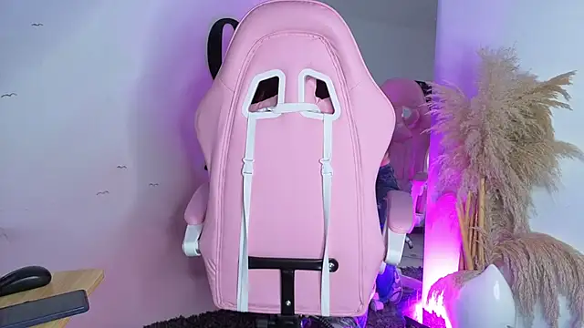 Snapshot of carolayrosse chatting on 9, 9, 2025 carolayrosse online show from 9, 9, 2025