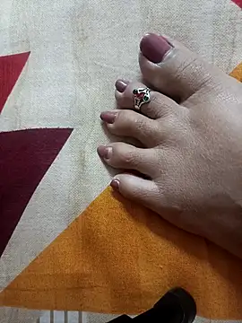 lakey91girl online show from 28, 3, 2026