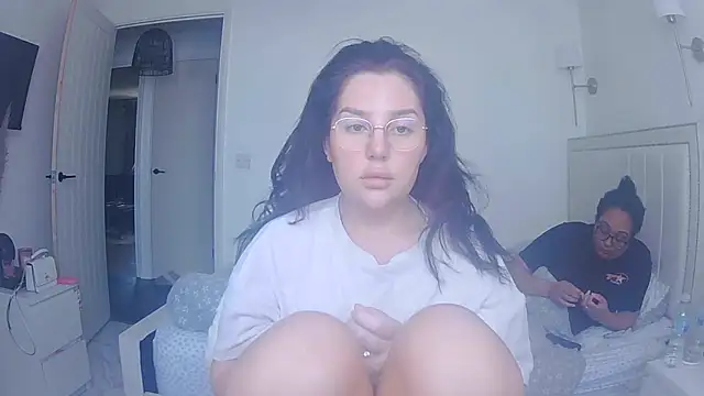 Snapshot of vanilla_chocolate23 chatting on 14, 4, 2026 vanilla chocolate23 online show from 14, 4, 2026