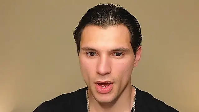 Snapshot of denlover1 chatting on 13, 4, 2026 denlover1 online show from 13, 4, 2026