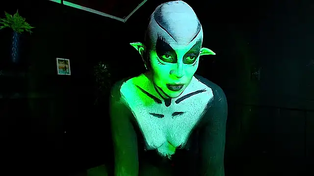 Snapshot of sahra_taylor_ chatting on 29, 11, 2025 sahra taylor online show from 29, 11, 2025