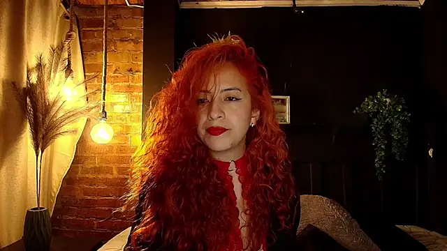 Snapshot of sahra_taylor_ chatting on 4, 12, 2025 sahra taylor online show from 4, 12, 2025