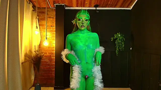 Snapshot of sahra_taylor_ chatting on 14, 12, 2025 sahra taylor online show from 14, 12, 2025