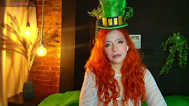 Snapshot of sahra_taylor_ chatting on 17, 3, 2026 sahra taylor online show from 17, 3, 2026