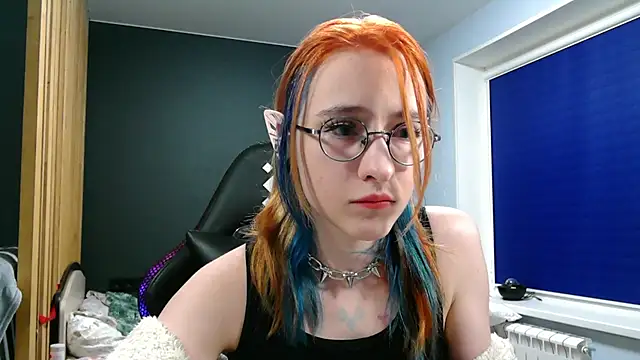 Snapshot of Honelin chatting on 16, 12, 2024 Honelin online show from 16, 12, 2024