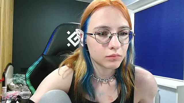 Snapshot of Honelin chatting on 18, 12, 2024 Honelin online show from 18, 12, 2024