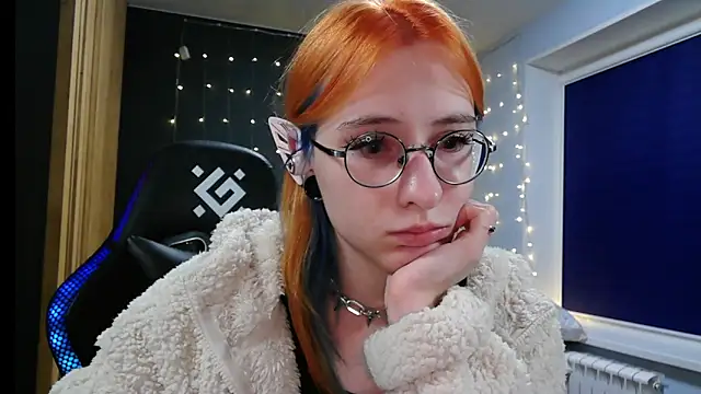 Snapshot of Honelin chatting on 25, 12, 2024 Honelin online show from 25, 12, 2024