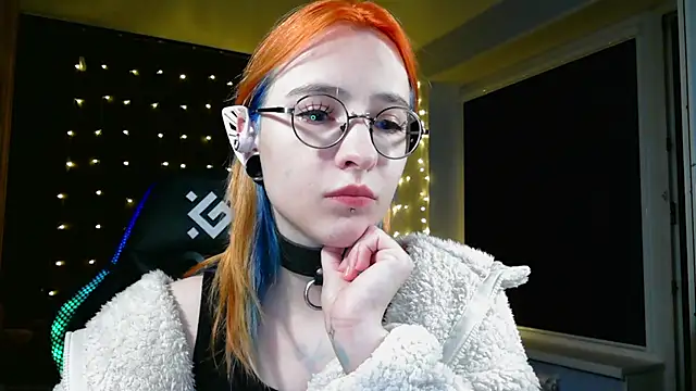 Snapshot of Honelin chatting on 27, 12, 2024 Honelin online show from 27, 12, 2024