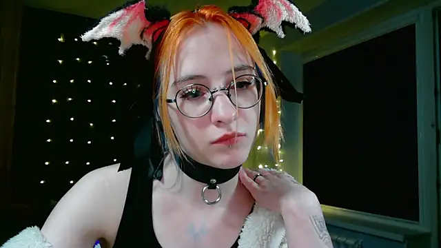 Snapshot of Honelin chatting on 28, 12, 2024 Honelin online show from 28, 12, 2024