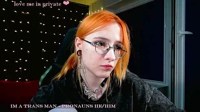 Snapshot of Honelin chatting on 22, 1, 2025 Honelin online show from 22, 1, 2025