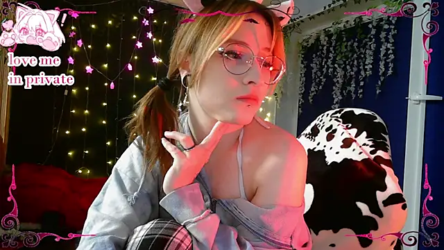 Snapshot of Honelin chatting on 11, 9, 2025 Honelin online show from 11, 9, 2025