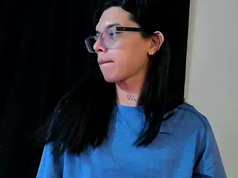 Samantha Rusell online show from 8, 7, 2026