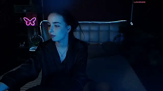 AuroraAksnesss online show from 20, 1, 2025