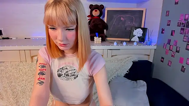 Linablueeyed online show from 31, 1, 2025