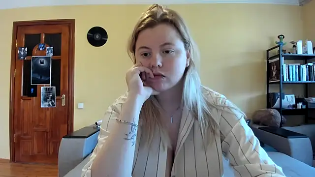 Snapshot of LillyDepp chatting on 26, 3, 2026 LillyDepp online show from 26, 3, 2026