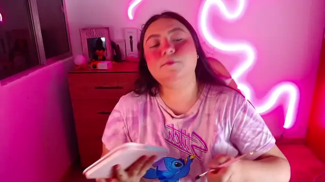 Snapshot of Rebeca_charme21 chatting on 7, 12, 2024 Rebeca charme21 online show from 7, 12, 2024