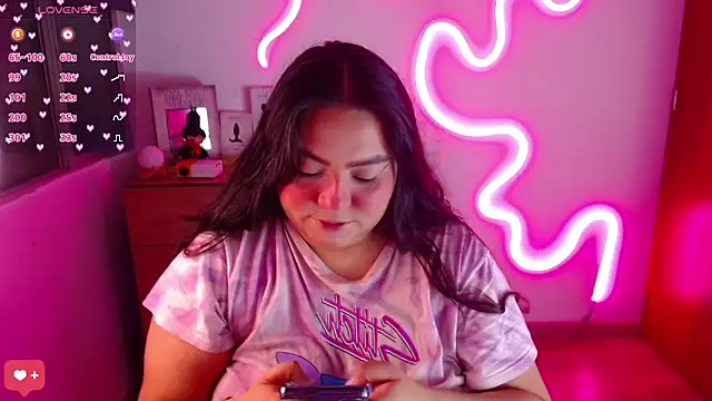 Snapshot of Rebeca_charme21 chatting on 9, 12, 2024 Rebeca charme21 online show from 9, 12, 2024