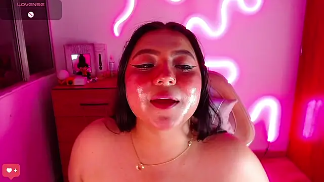 Snapshot of Rebeca_charme21 chatting on 11, 2, 2025 Rebeca charme21 online show from 11, 2, 2025