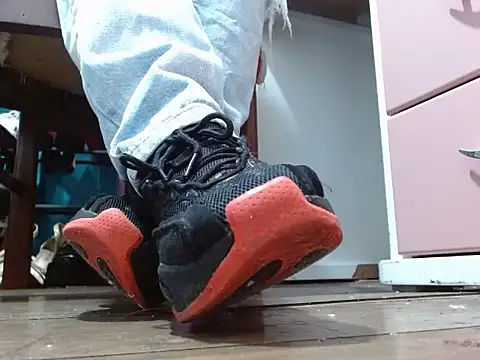 sammy goddess online show from 25, 2, 2026