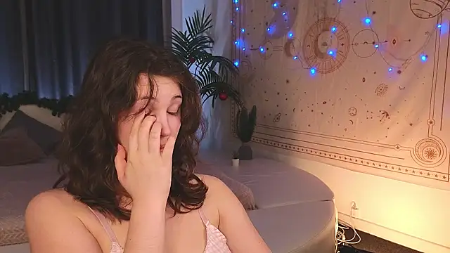 cherry lea online show from 17, 12, 2024