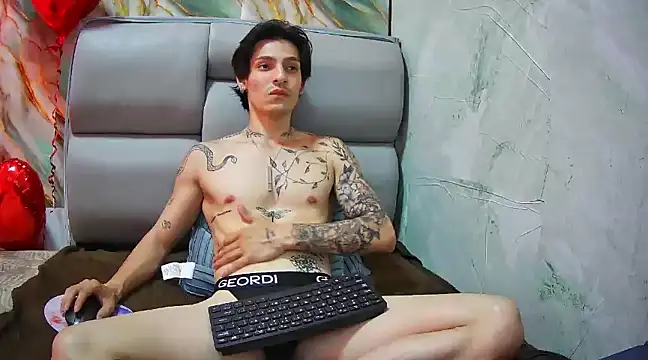 Apolo Hidalgo01 online show from 13, 2, 2025