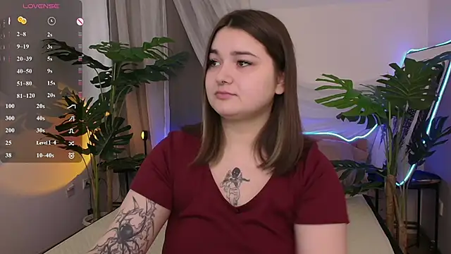 Snapshot of Alice_Walters chatting on 30, 9, 2025 Alice Walters online show from 30, 9, 2025