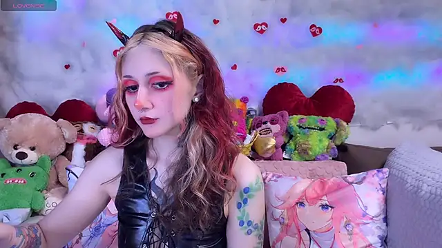 Snapshot of _Devill_Baby chatting on 18, 4, 2026 Devill Baby online show from 18, 4, 2026