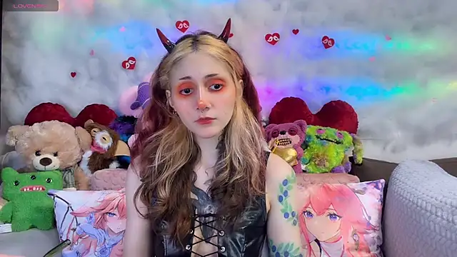 Snapshot of _Devill_Baby chatting on 28, 4, 2026 Devill Baby online show from 28, 4, 2026