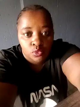 Snapshot of HotBootyBabe90 chatting on 16, 4, 2026 HotBootyBabe90 online show from 16, 4, 2026